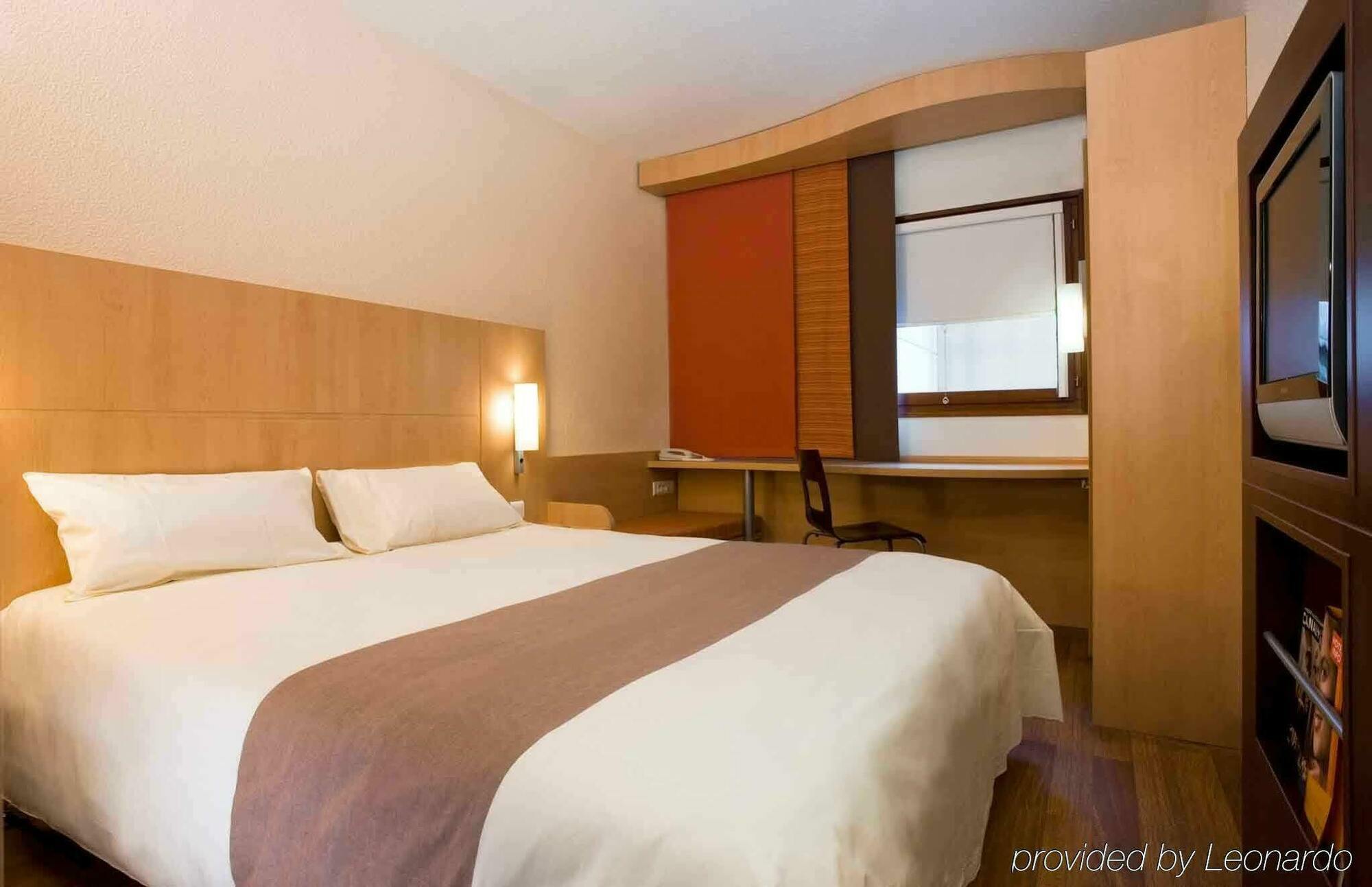 Hotel Ibis Nevers Exterior foto
